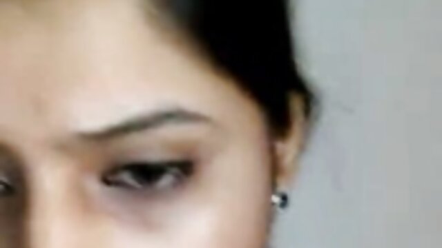 gratis Verkauf einer schönen Brünette auf dem porno deutsche reife frauen Tisch