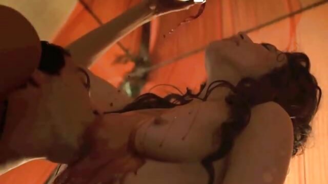 gratis Ich gab es in meinen Mund sex mit deutschen reifen frauen und die Brünette im Fenster